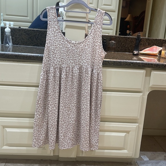 Sleeveless Tank Dress with Pockets!! - Picture 2 of 8
